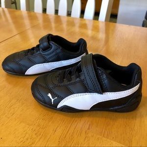⭐️ PUMA Kinder Fit Toddler Sneakers NWOT